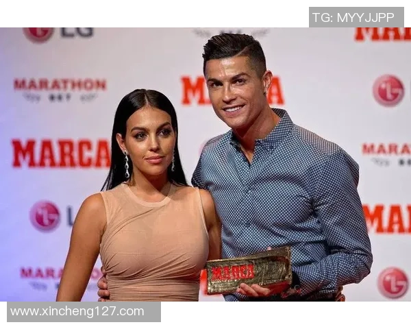 足球明星婚戒的奢华背后揭秘与独特设计风格分析