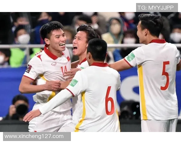 揭开最假的越南足球明星背后的真相与故事